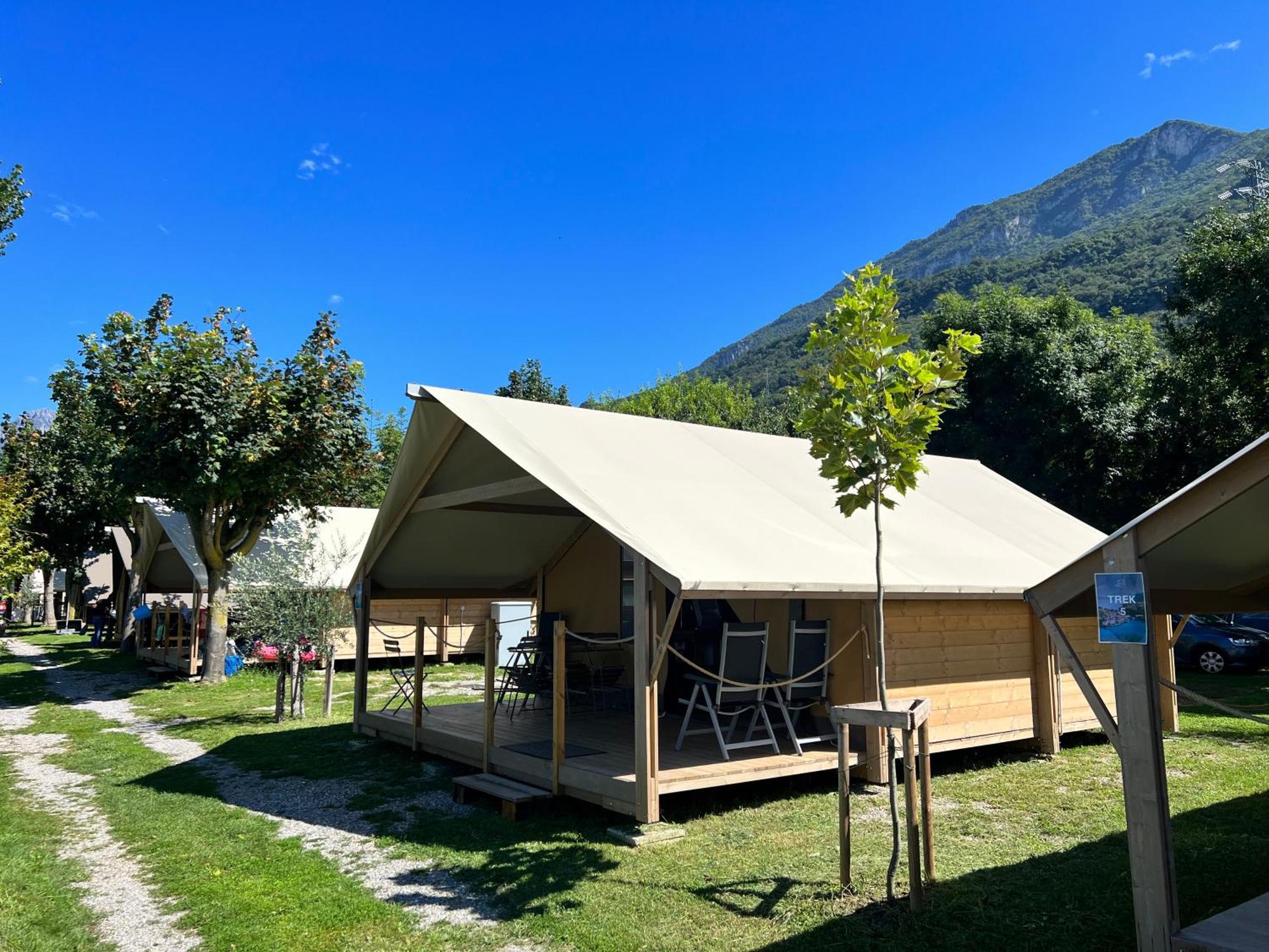 Glamping Camping Rivabella Лекко Экстерьер фото